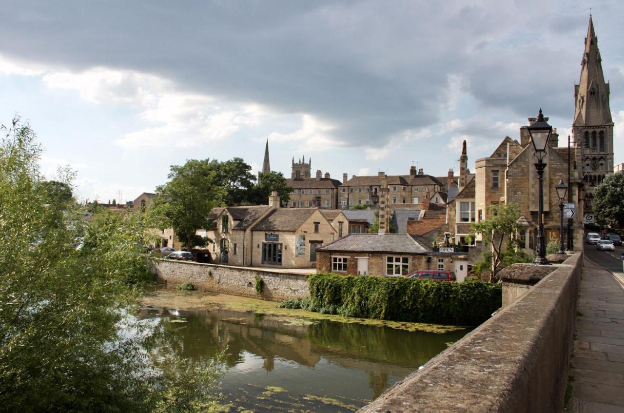 Old Bank Apartments Stamford Kültér fotó